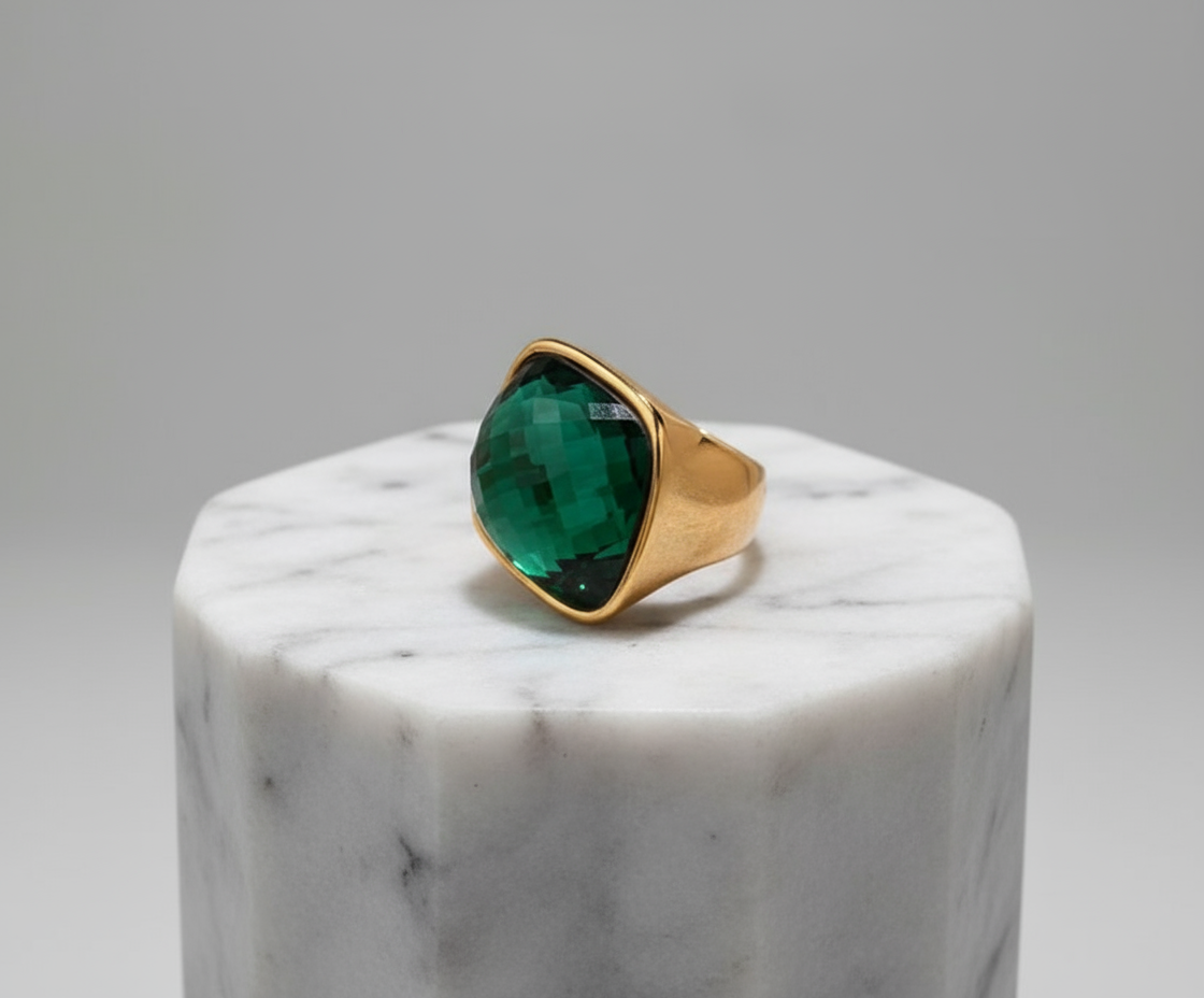 Le Chic 18K Gold Plated Statement Ring Stainless Steel