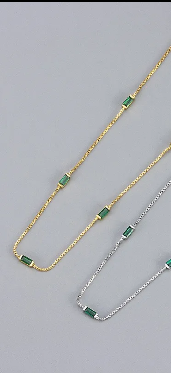 Vert Dainty Necklace, 18K Gold Plated Stainless Steel