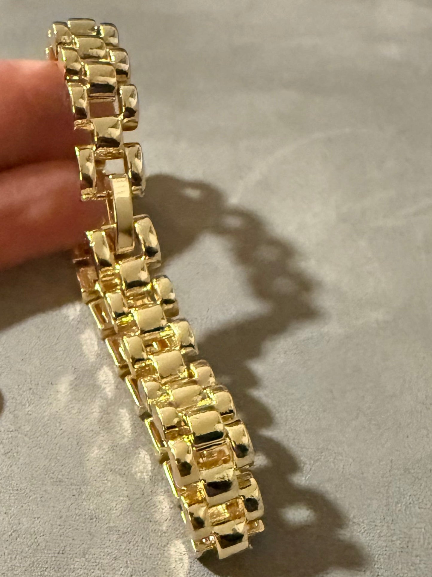 Lavish Bracelet Gold-Plated