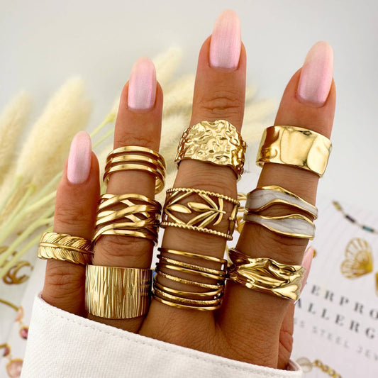 Kav Crushed Ring, 18K Gold Plated Steel