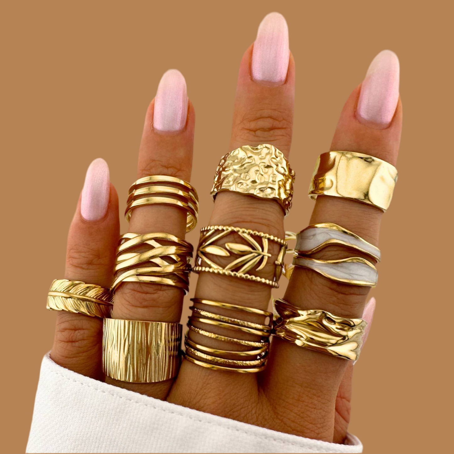Kav Crushed Ring, 18K Gold Plated Steel