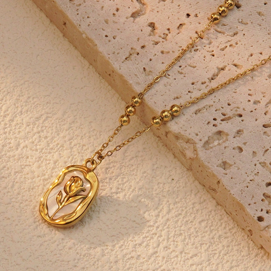 Zells Flower Necklace, 18K Gold Plated Steel