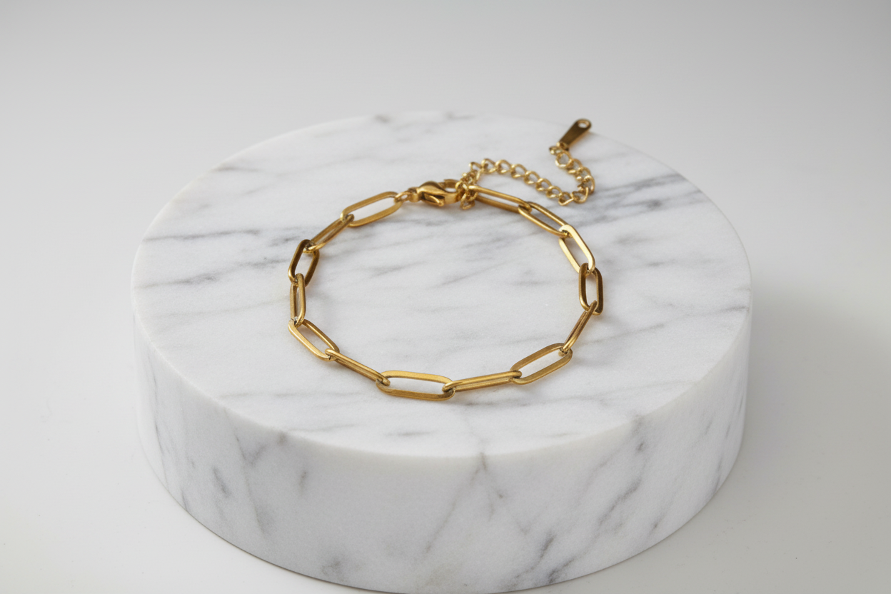 Lisa Paperclip Bracelet, 18K Gold Plated Steel
