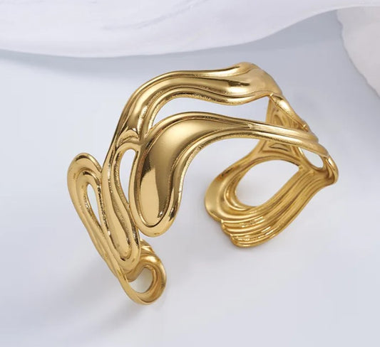 Gili 18K Gold Plated Abstract Bracelet Bangle Jewelry